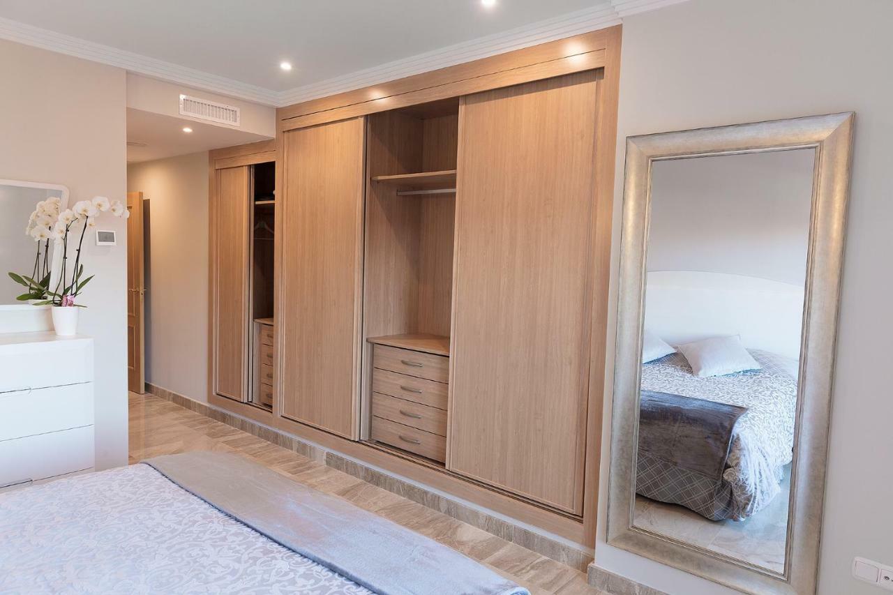 Marina Luxury Apartment Estepona Eksteriør billede