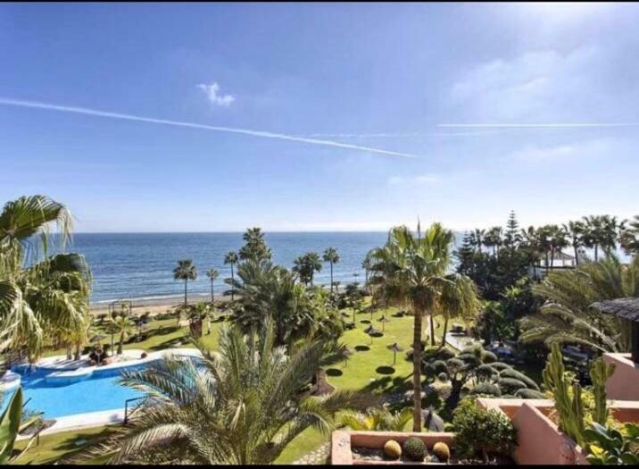 Marina Luxury Apartment Estepona Eksteriør billede