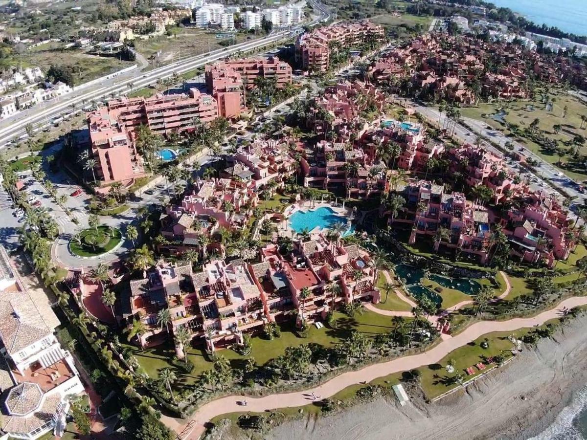 Marina Luxury Apartment Estepona Eksteriør billede